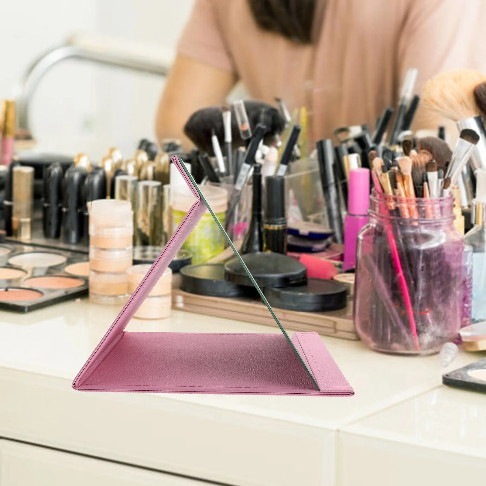 

Foldable Desktop Vintage Makeup Mirror High Definition Scratch Resistant Tabletop Mirror for Bedroom Dressing
