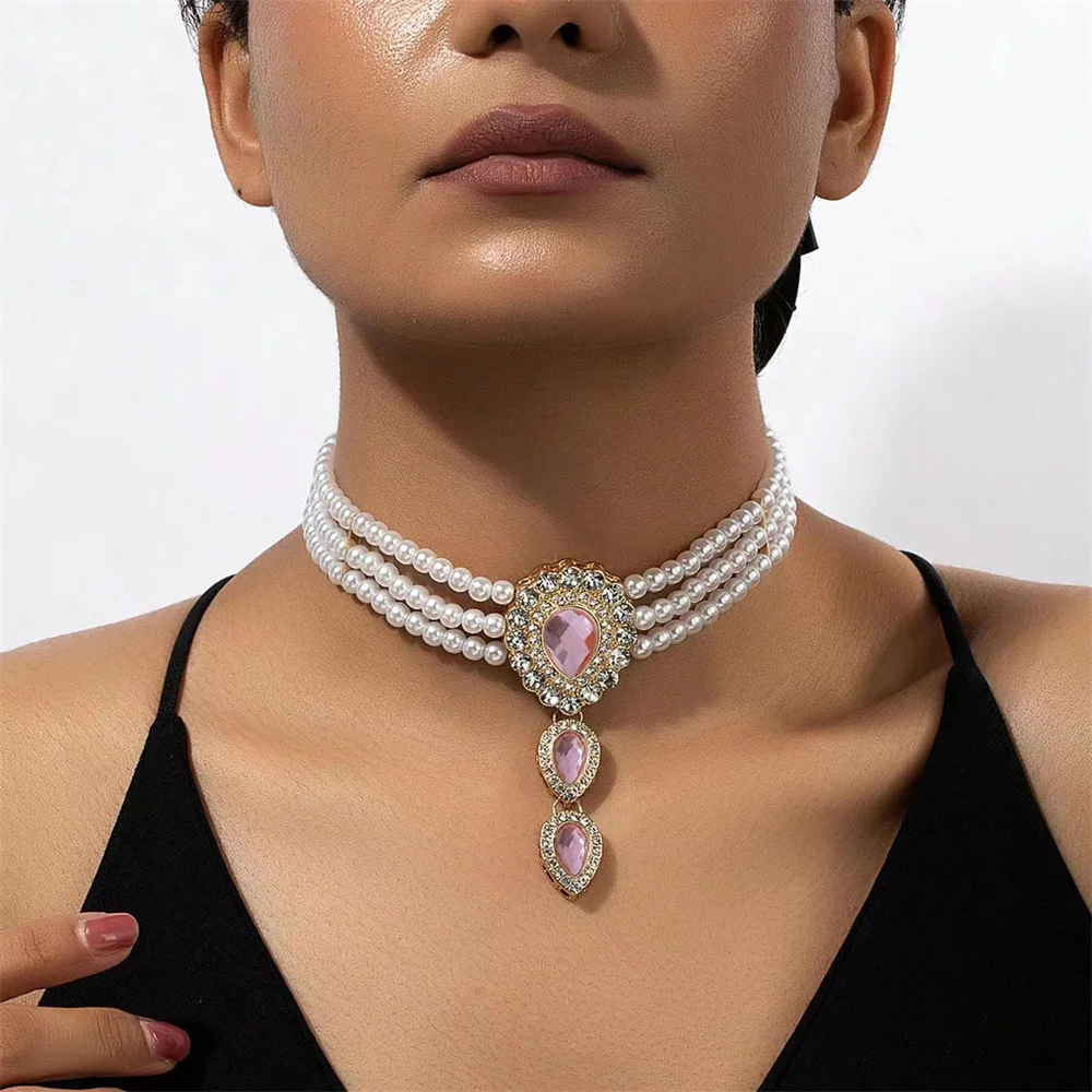 Women Elegant Pearl Clavicle Chain Collares Ladies Green Crystal Short Pendant Necklaces Fashion Design Jewelry image 4