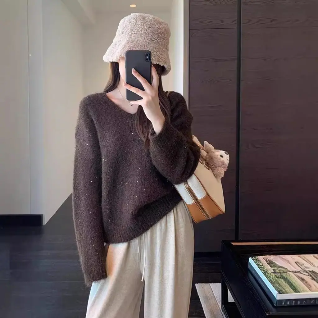 

Women's Warm Comfortable Loose Knitted Sweater Ambience Star Sequin Blended Wool for Autumn Winter F091702