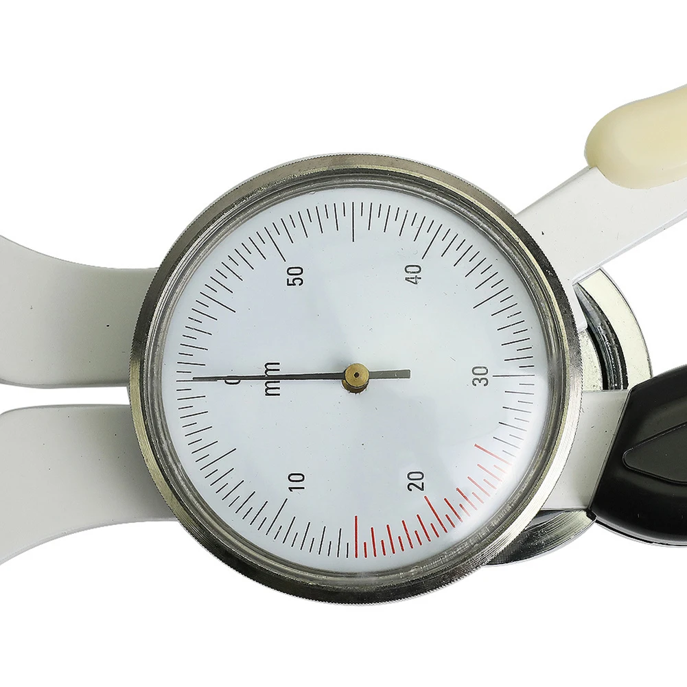 

Metal Plastic Skinfold Body Fat Caliper for Accurate Body Fat Measurement with Portable and Easy to Use Design