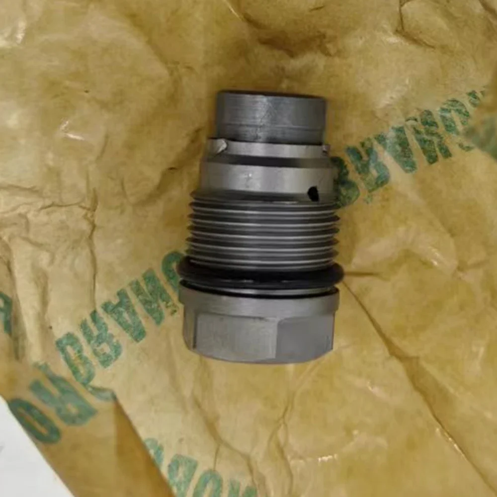 In Stock Original OEM 1110010028 Common Rail Fuel Pressure Limited Valve 1110010018 1110010015 For Dodgee Cumminss Diesel 6.7