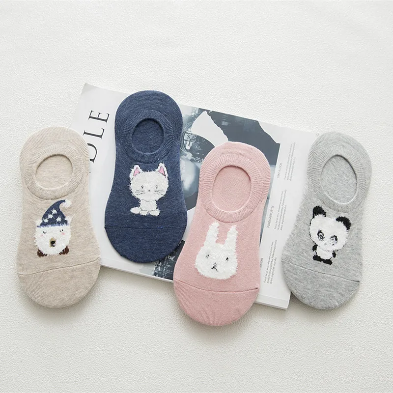 Chaussettes invisibles en peluche pour femmes, motif de dessin animé, bateau doux japonais, printemps, été, nouveau