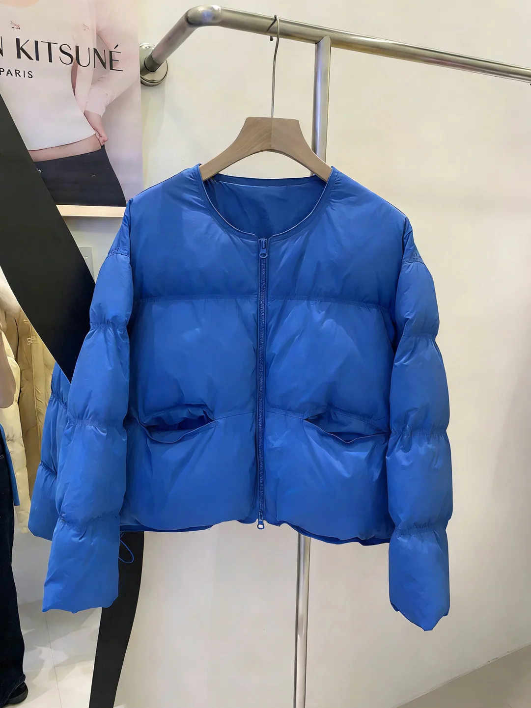 

Blue round Neck Short Cotton Jacket Women's High Quality Fashionable Thick Outerwear Winter 2025 Korean Style Loose Fit Zipper