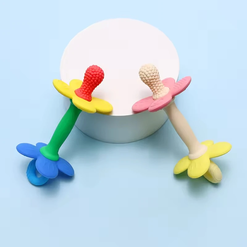 BPA Gratis Baby Siliconen Bijtringen 2 in 1 Bloem Ontwerp Gemakkelijk vast te houden Baby Chew Tandjes Speelgoed voor Jongen Meisje Gift Baby