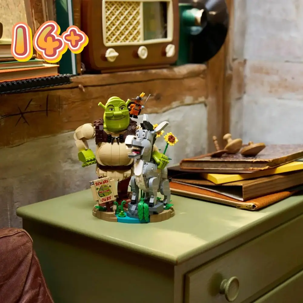 2026-new-spot-cartoon-character-blocks-green-monster-donkey-warrior-cat-assemble-model-desktop-display-collectible-toys