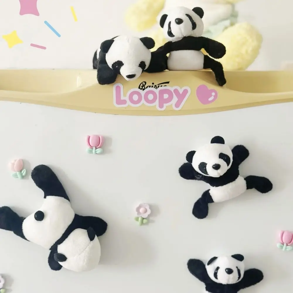 新しいミニぬいぐるみパンダ冷蔵庫マグネット、ぬいぐるみ漫画パンダぬいぐるみおもちゃ、装飾的な冷蔵庫デコレーション