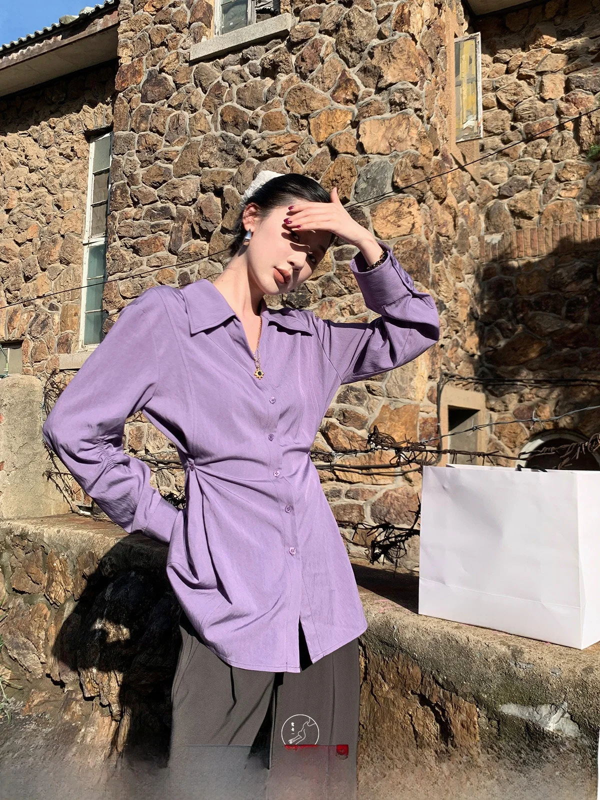 

Оригинальный женский irt Весенне-осенний дизайн Gauze Sve Original Sunscreen Ele Faionable Vintage Sle Long Sve irt