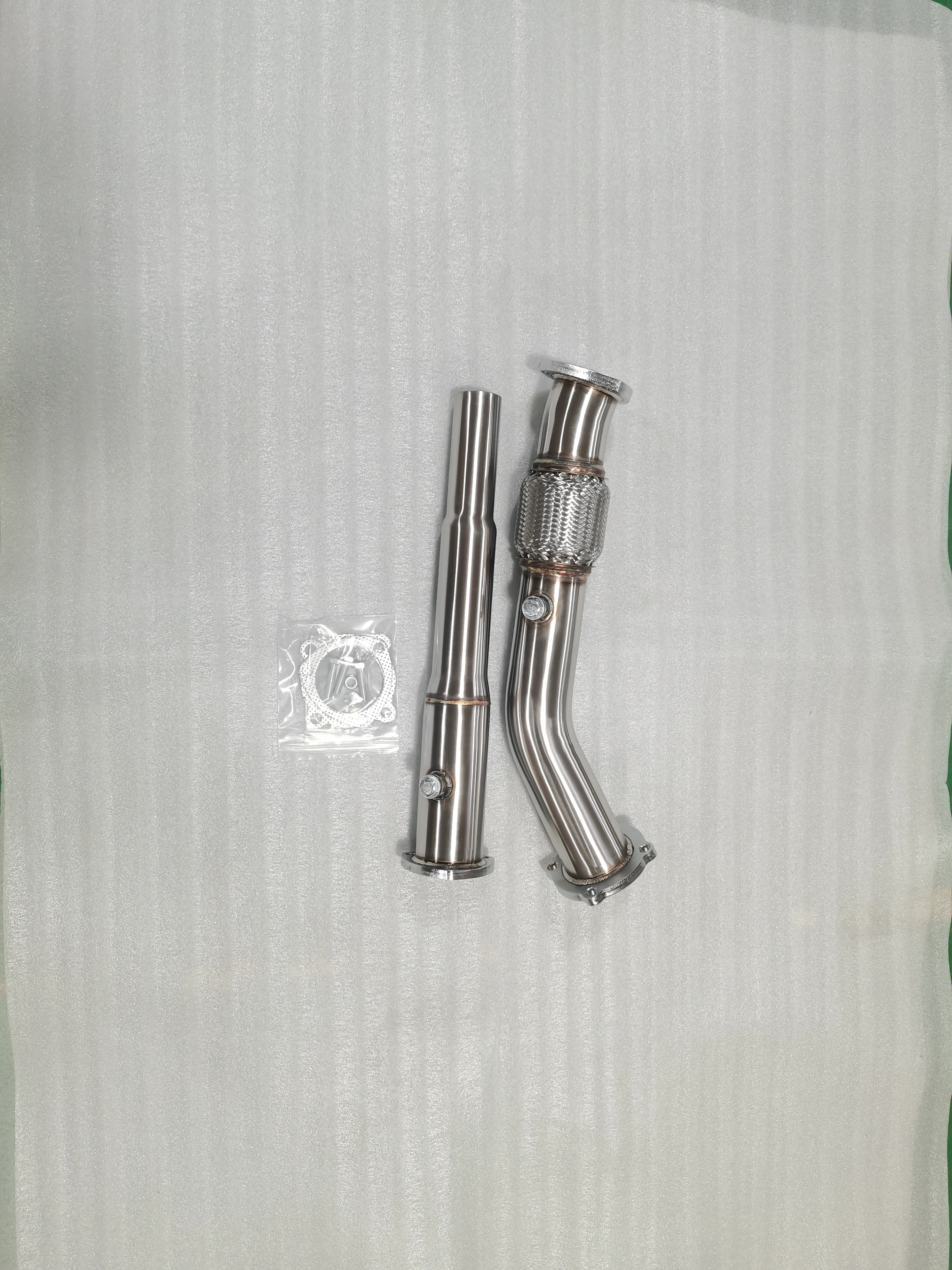 

Exhaust Downpipes for 99-05 V W JETTA BEETLE GOLF MK4 1.8T GTI/GL