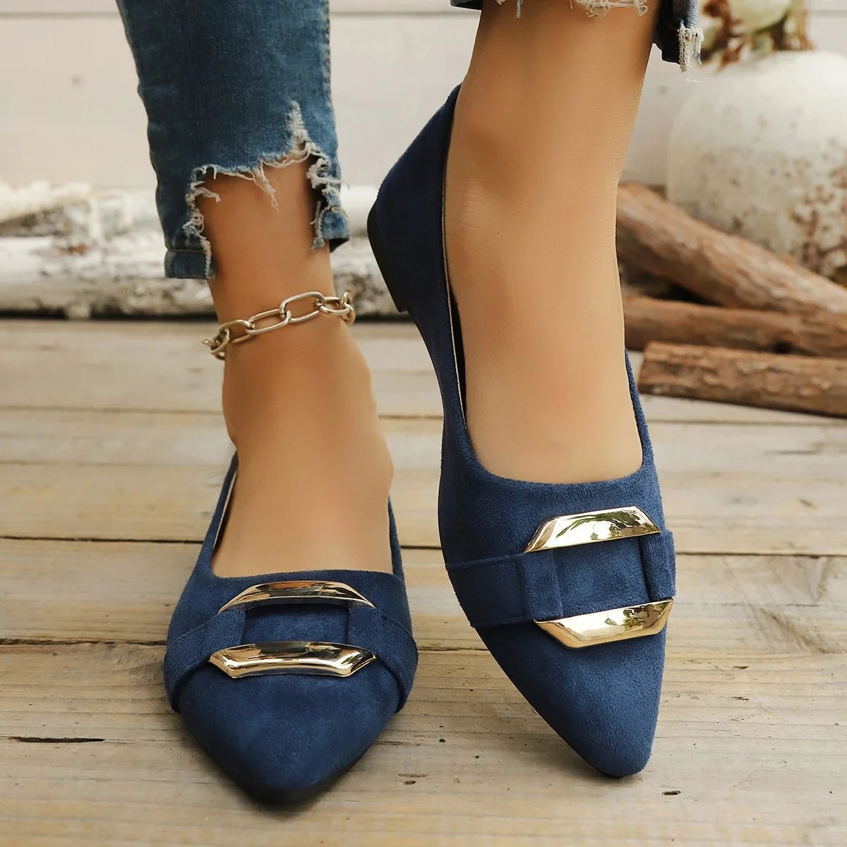 春と秋のエレガントなポインテッドセクシーローヒールカジュアルシューズファッショナブルなベストセラー新しい快適な女性のシングルシューズ