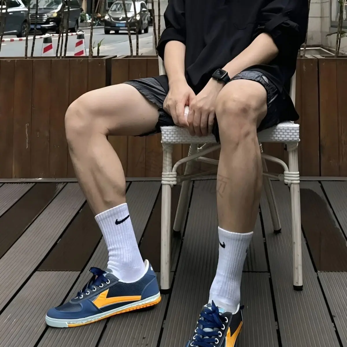 Table Tennis Shoes Indoor Anti-Slip Wear-resistant Rubber Sole Canvas Sneakers Unisex Badminton Training Sports Shoes Men Women