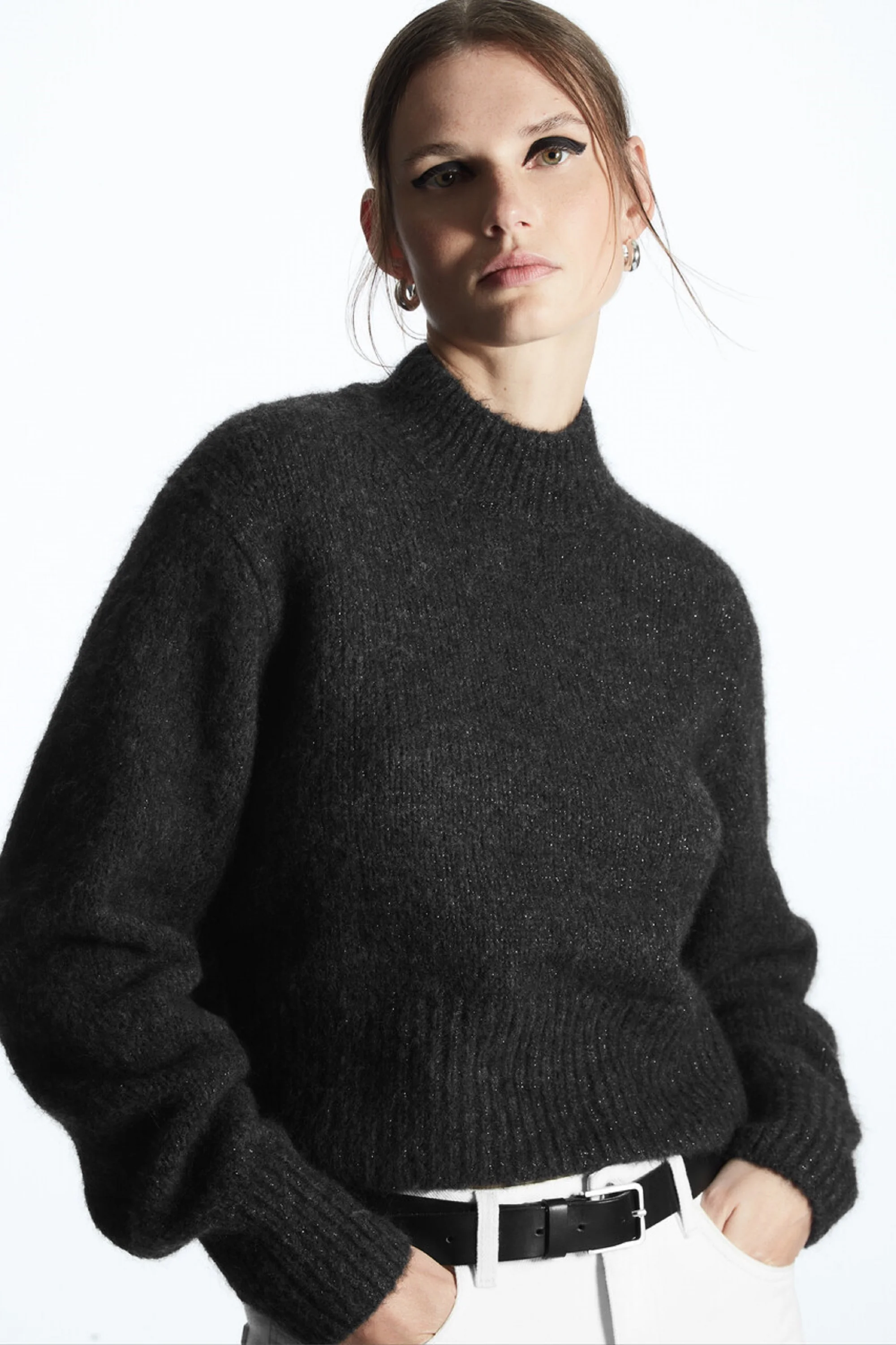 Ethereal  2023  winter new style of Short wool blend soft daily commuter sweater