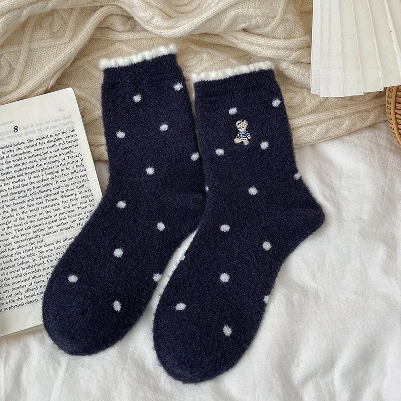 1/5 أزواج من الجوارب النسائية الدافئة السميكة والبسيطة والمريحة متوسطة الطول لخريف وشتاء، جوارب كاجوال لطيفة ومتعددة الاستخدامات