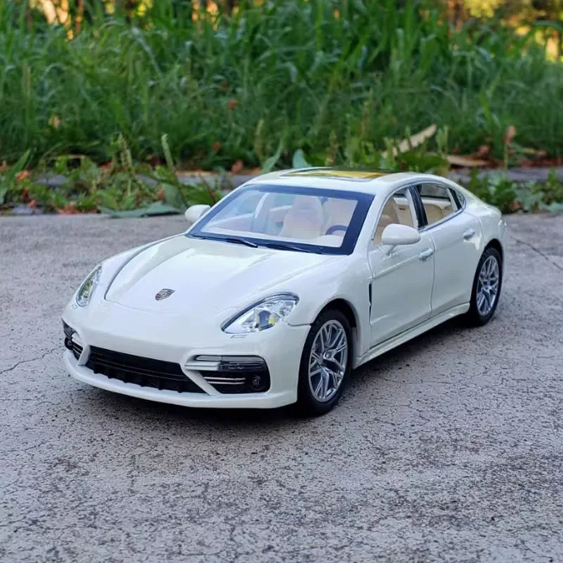 Orignial Diecast Alloy 1:24 Scale CHE ZHI Car Model Static Collection Decorated Holiday Gifts Toys