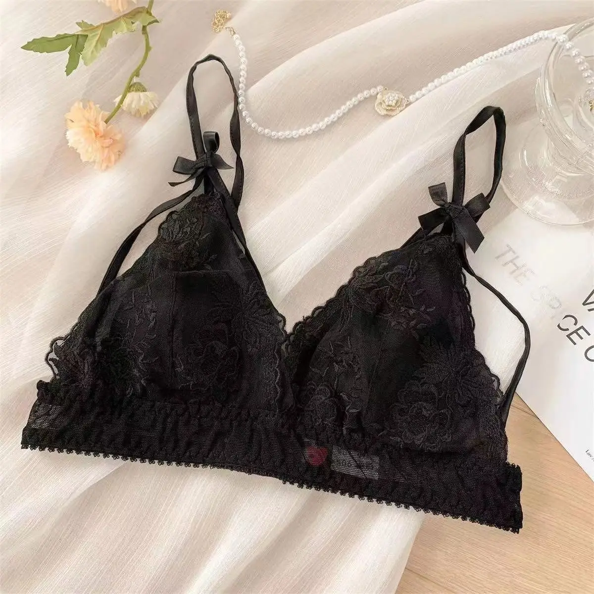 French Pure Desire Girl Lace Lingerie Bra Ladies Thin Summer Sexy Small Breasts Gathered Unwired Bra Sexy Bra Bralette