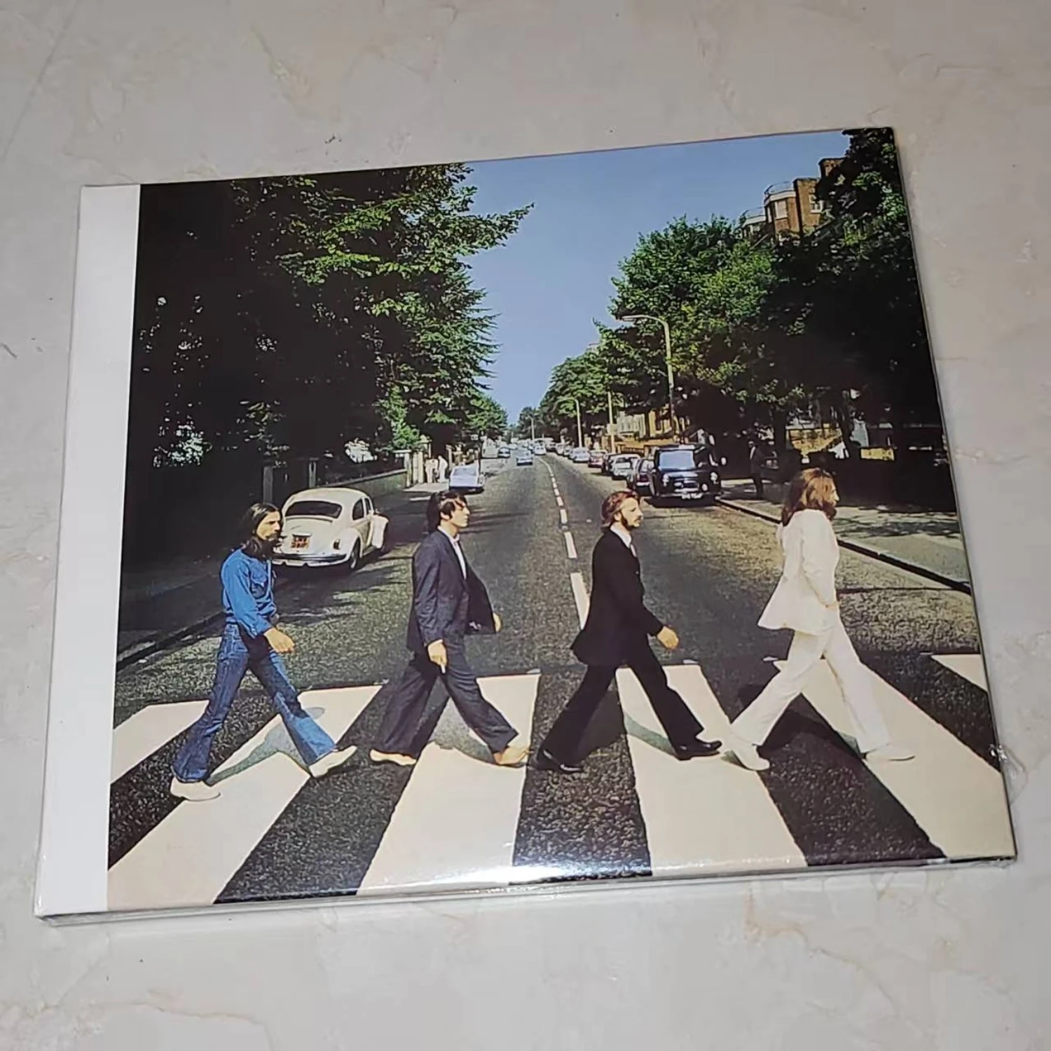 Álbum em CD Abbey Road, Rock Clássico e Psicodélico dos Anos 60 com Harmonias Icônicas, Produção Atemporal e Instrumentais Lendários