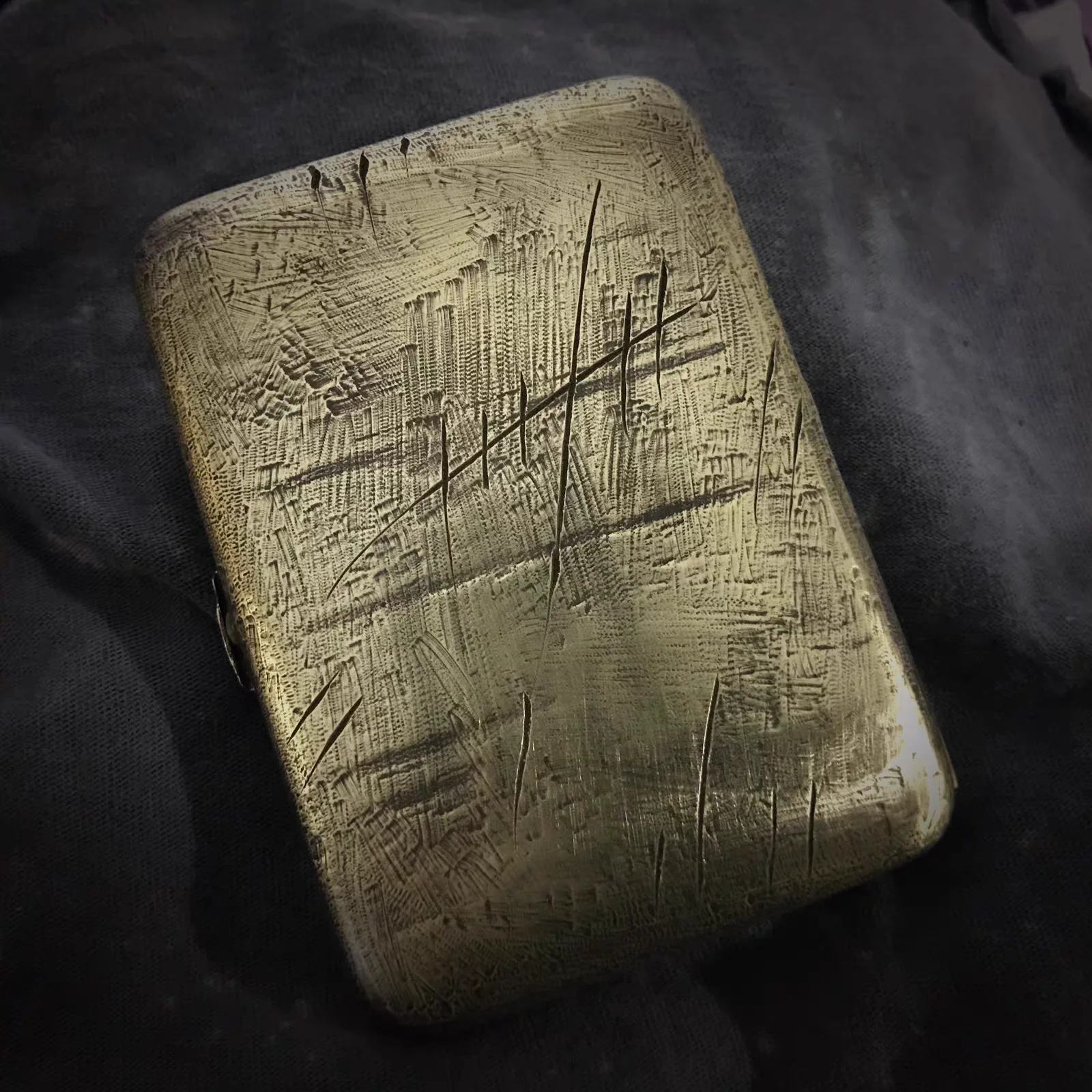 Vintage Pure Copper Engraving Cigarette Case Anti-Pressure Portable 16 Sticks Storage Box for Smoking