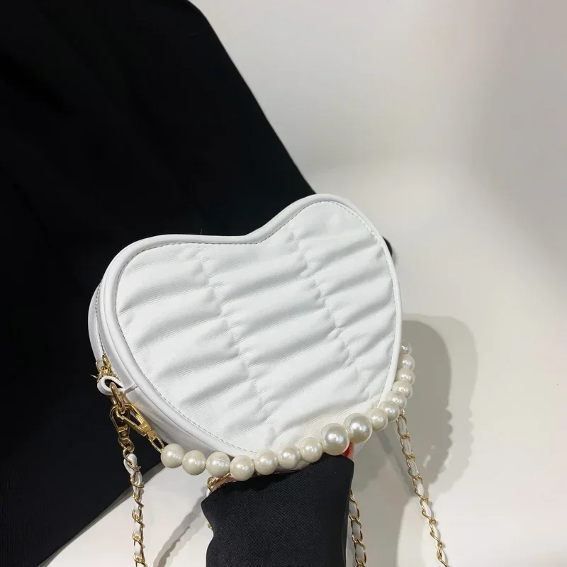 2024 New Romantic Love Niche Fashion Pearl Handle Armpit Diagonal Cross Bag