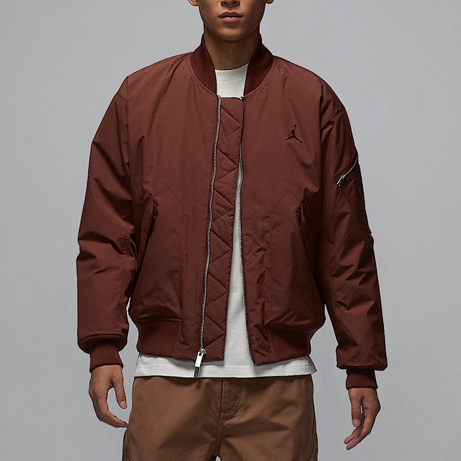 

Официальная мужская свободная теплая вязаная куртка Nike JORDAN HF9326-231