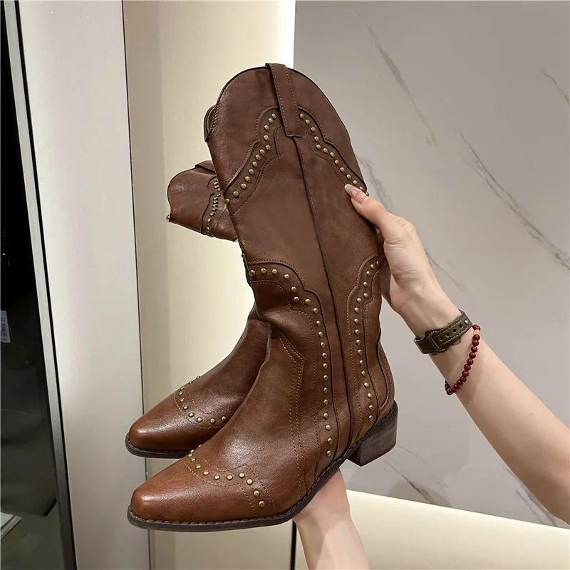 

Studded Boots Women 2024 Low Heel Cowboy Chelsea Western Short Leather Knee High Luxury Designer Gothic New Rock Shoes Vintage