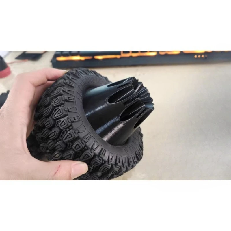 

CK5811 1/7 Scale RC Crawler Truck Plastic Wheel Hubs Modified to Dual-Row Wheel Mounts Upgrade Parts Damage-Free Installation