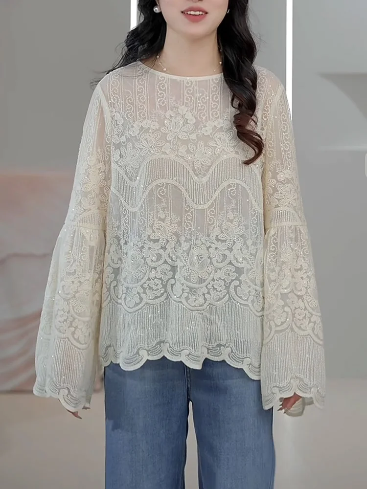 

Женская модная футболка оверсайз с кружевными вставками и круглым вырезом, универсальный топ в французском стиле, свободный крой, длинный рукав