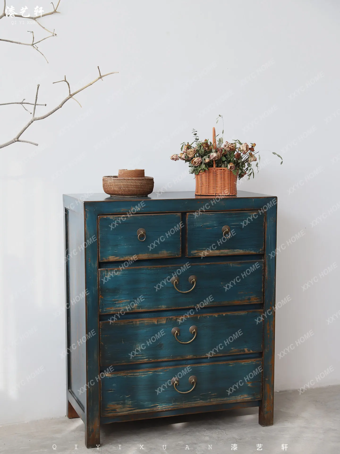 Solid wood chest side cabinet retro old Chinese living room locker