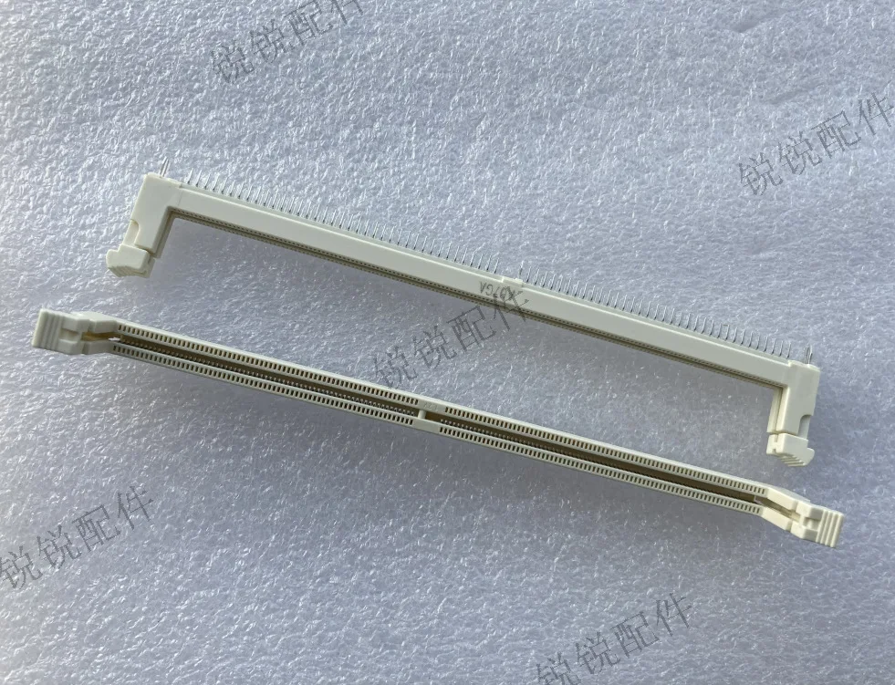For Foxconn AH08833-A9V1G-4F Vertical DDR4 Memory Slot 1.2V White 288pin