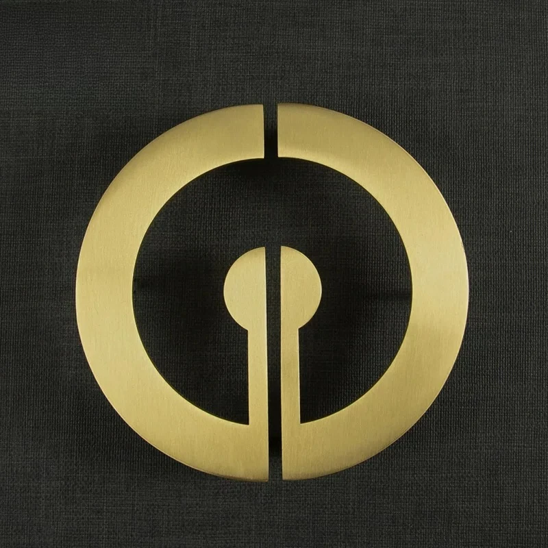 Round Brass Cabinet Pull Antique Style Circular Drawer Handle for Wardrobe Wine Cabinet & Dresser Solid Metal Knob for Furniture