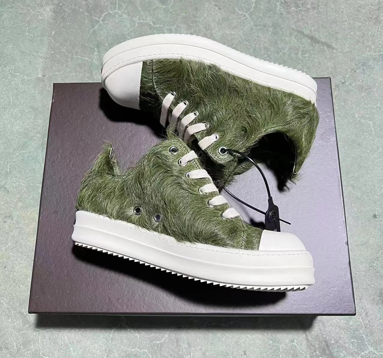 

Brand Casual Women Shoe Horse Fur Leather Men Sneaker Roman Army Green Low Top Lace Up Quality Designer Thick-sole Flat Shoe