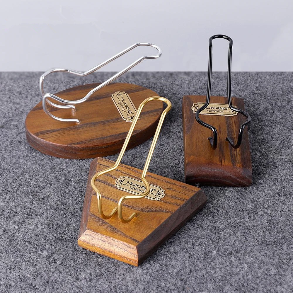 Wooden Tobacco Pipe Stand, Display Rack Ornament Smoking Pipe Accessories Cigarette Pipe Holder, for Offices 1 Smoking Pipe Men