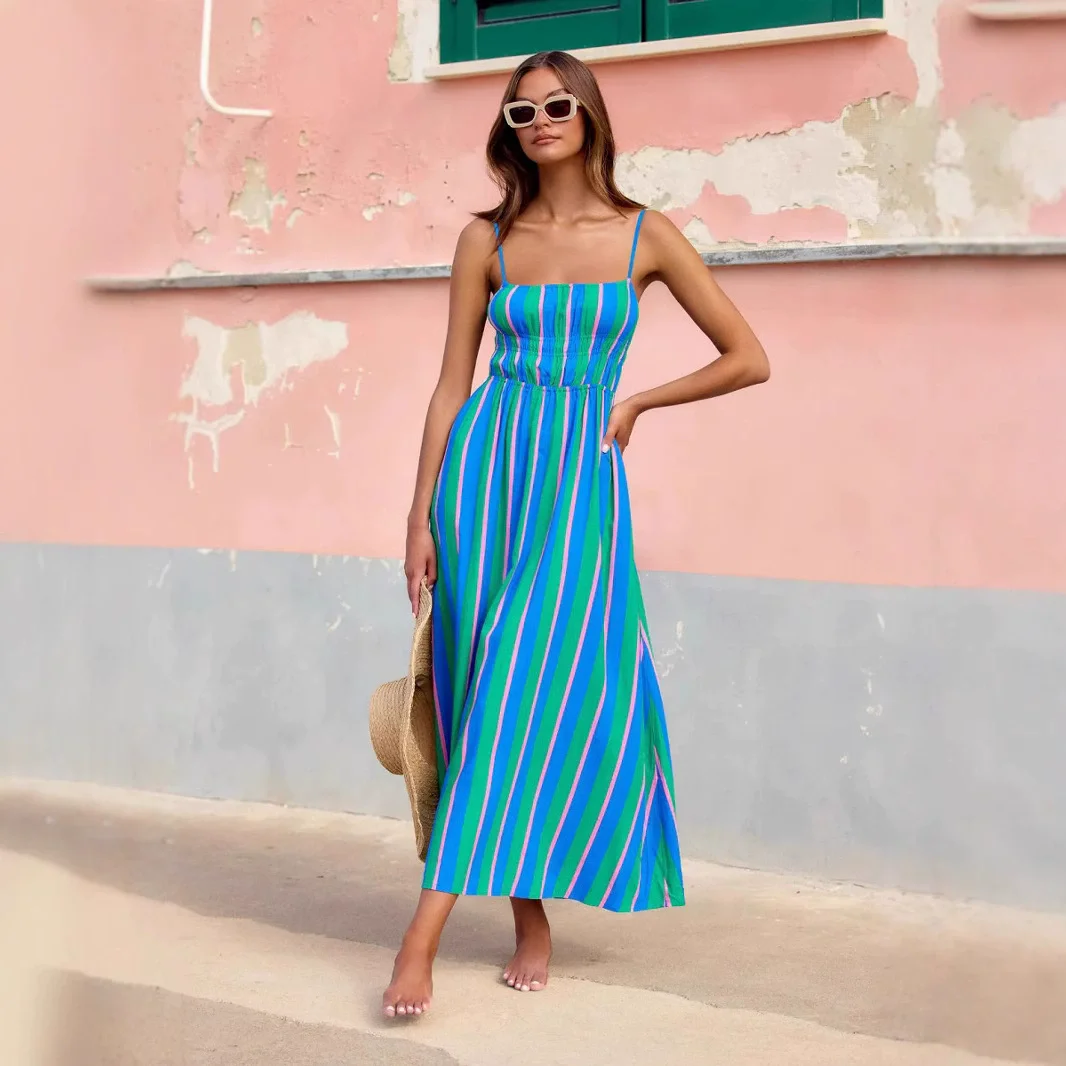 

2025 Summer French Vacation Style Sleeveless Beach Dress Mid Calf Contrast Color