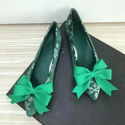 Scarpe da donna per natale Bowknot scarpe Casual verdi scarpe a punta vacanza fiocco di neve appartamenti per ragazze taglia 33 34 44 alta qualità