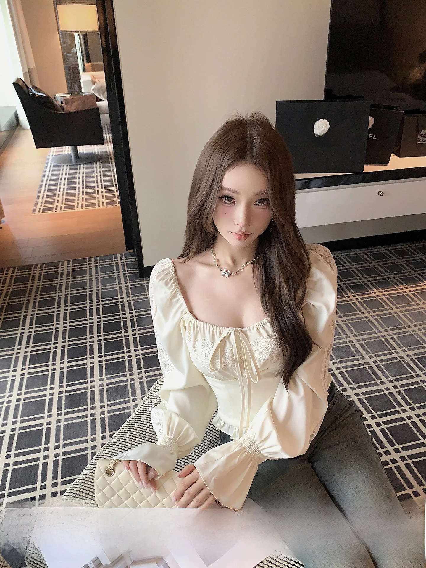 

Medieval Oil Painting Girl Court Sle Women's Long Sve Square Collar irt Autumn Winter Overhead Faion Korean Version