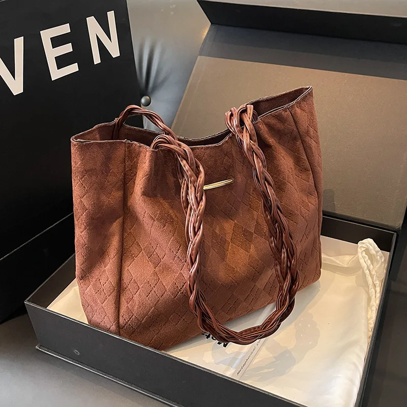 Tote Autumn/Winter Big 2023 New Women's Trendy And Versatile Texture Large Capacity Commuting Shoulder Bag