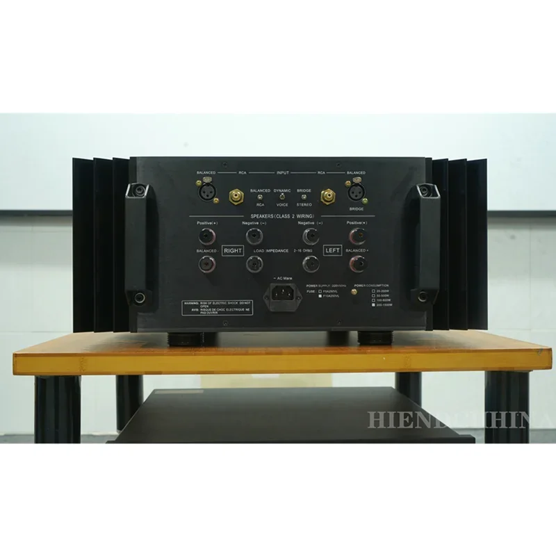 N-054 badanie klonu przyspieszenie A-75 przyłącze mostka 350W * 1 (8 Ω) 600W * 1 (4 Ω) 1000W * 1 (2 Ω) obciążenie lmpedancja 2-16 Ω