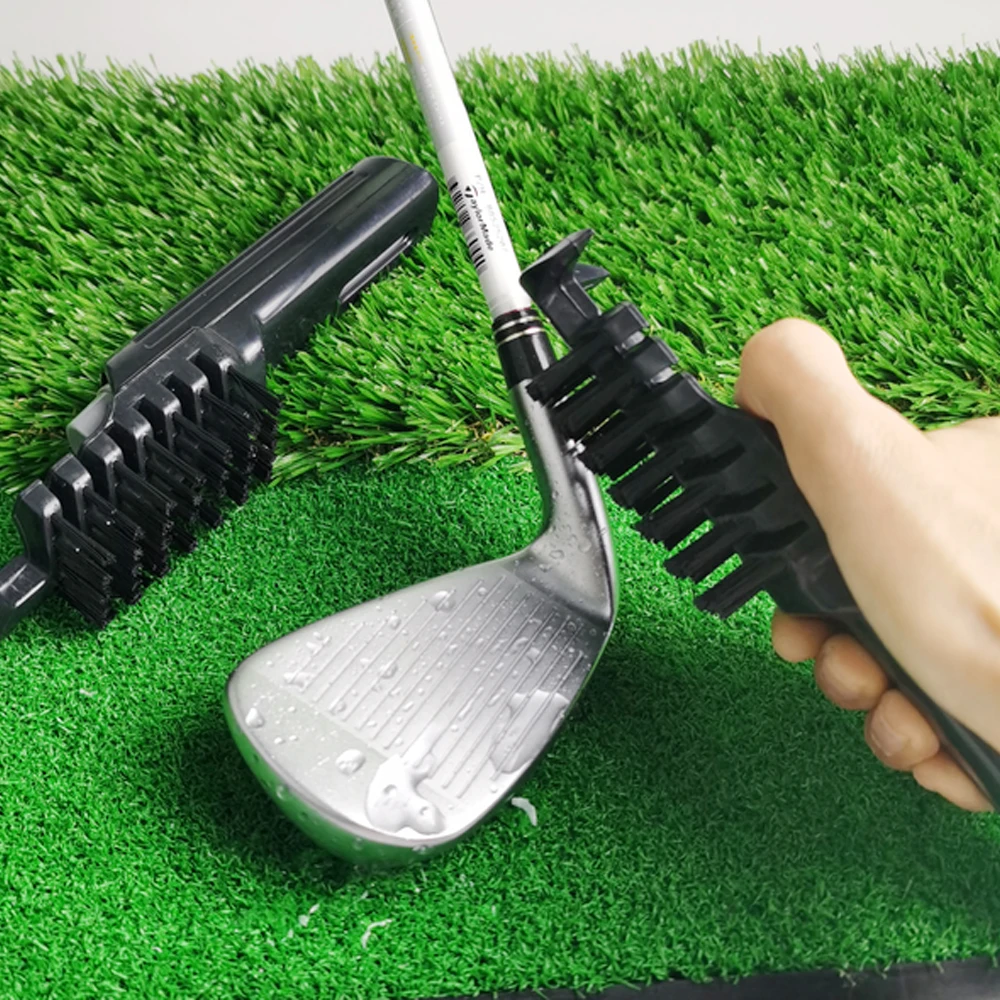 Szczotka w sprayu do klubu golfowego z odłączanymi szczotkami wodnymi do butelek z rozpylaczem, zestaw do czyszczenia rowków szczotki golfowej 2 w