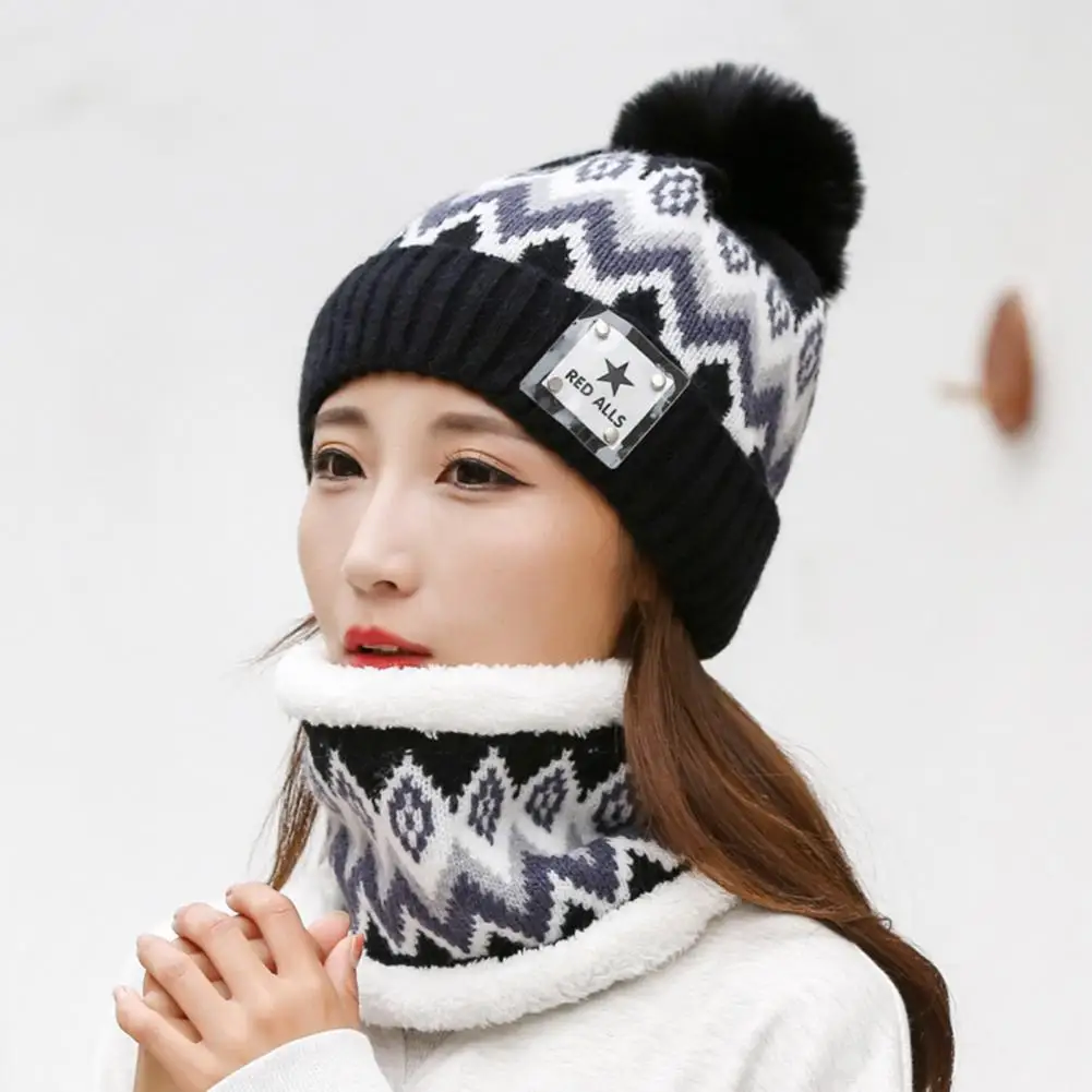 2Pcs/Set Women Hat Neck Warmer Knitted Star Labels Ear Head Neck Thickened Winter Beanie Cap Scarf Kit for Riding