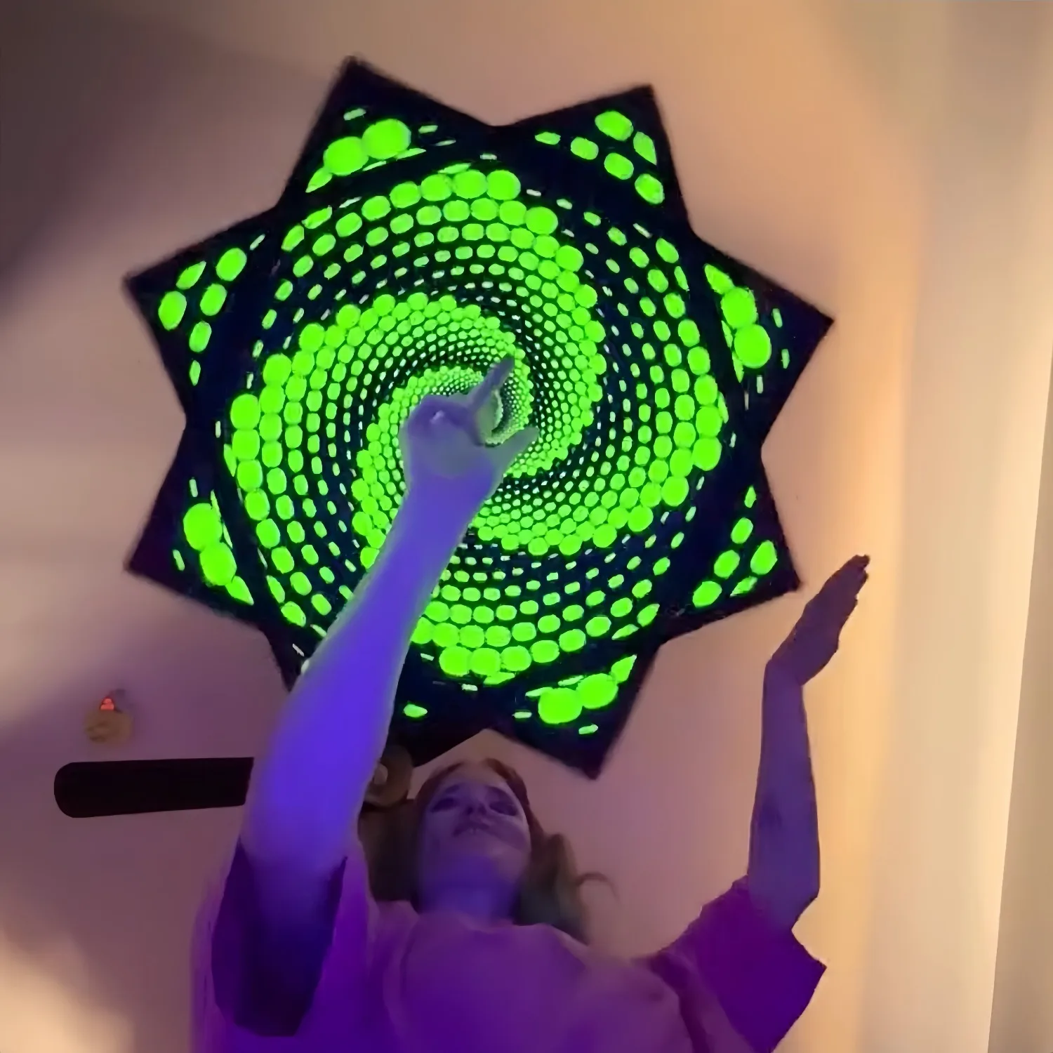 Octagonal Juggling Scarf, Rotating Dance Scarf, Lightweight Flow Arts Prop for Stage Show, Festival, Party & Performance