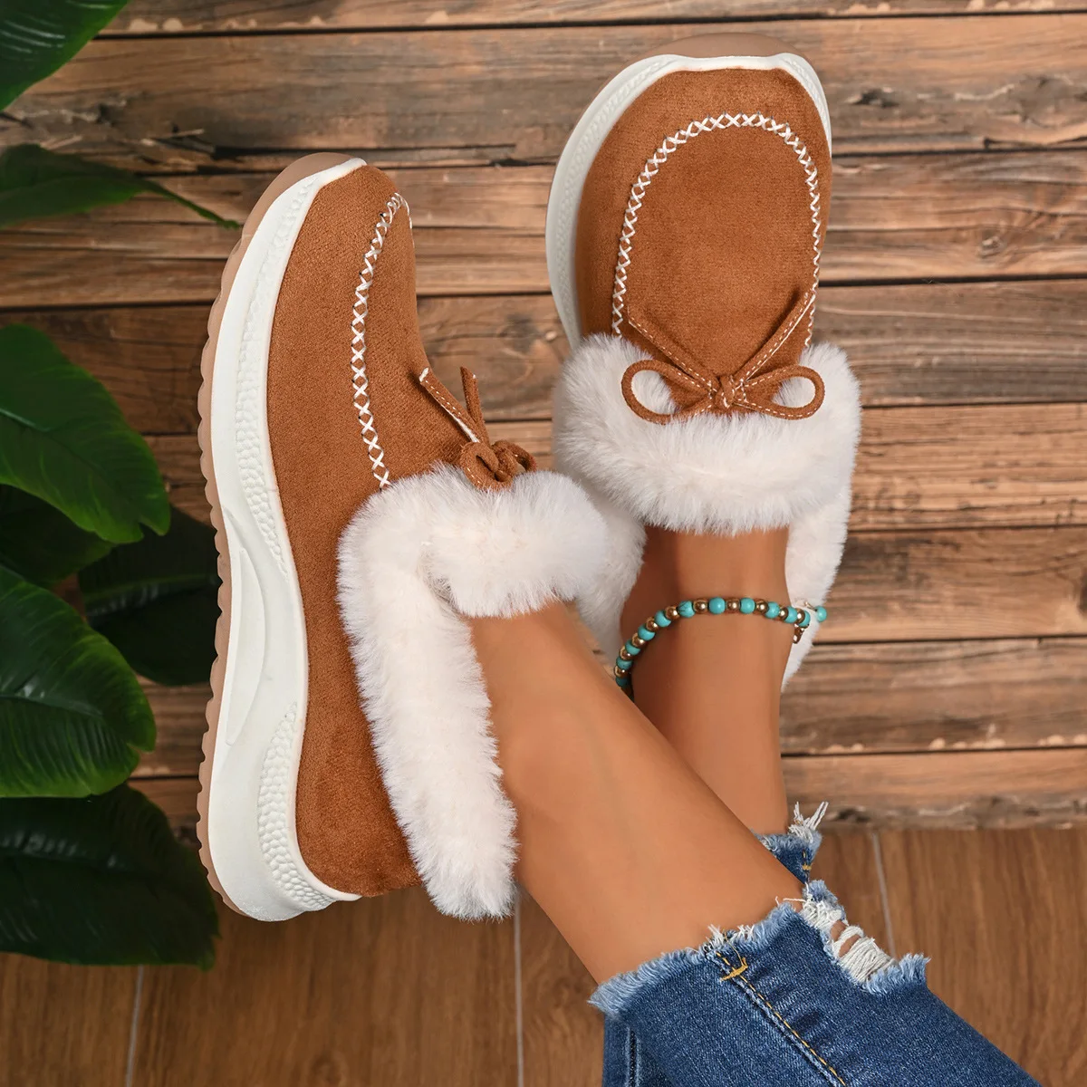 

Женские повседневные ботинки, новинка 2024, кроссовки без шнуровки на платформе, женская удобная обувь на пуху, зимние теплые женские ботильоны на подкладке из искусственного меха