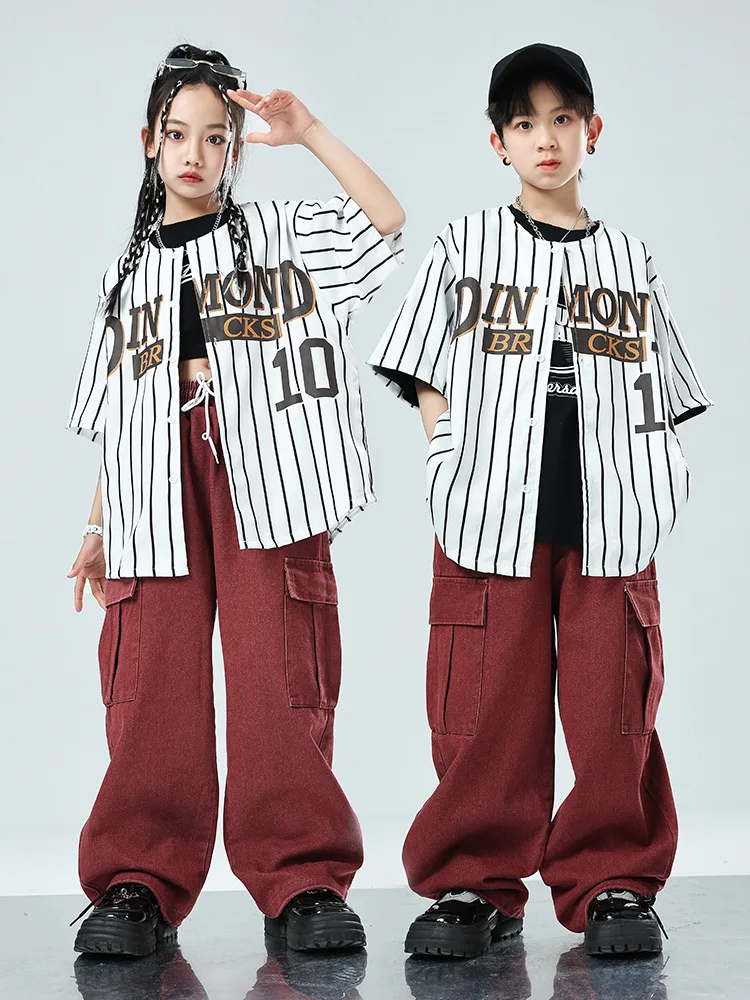 男の子女の子ヒップホップコスチュームセット子供ストリートウェアストライプ半袖野球シャツジーンズパンツスーツキッズステージショー服