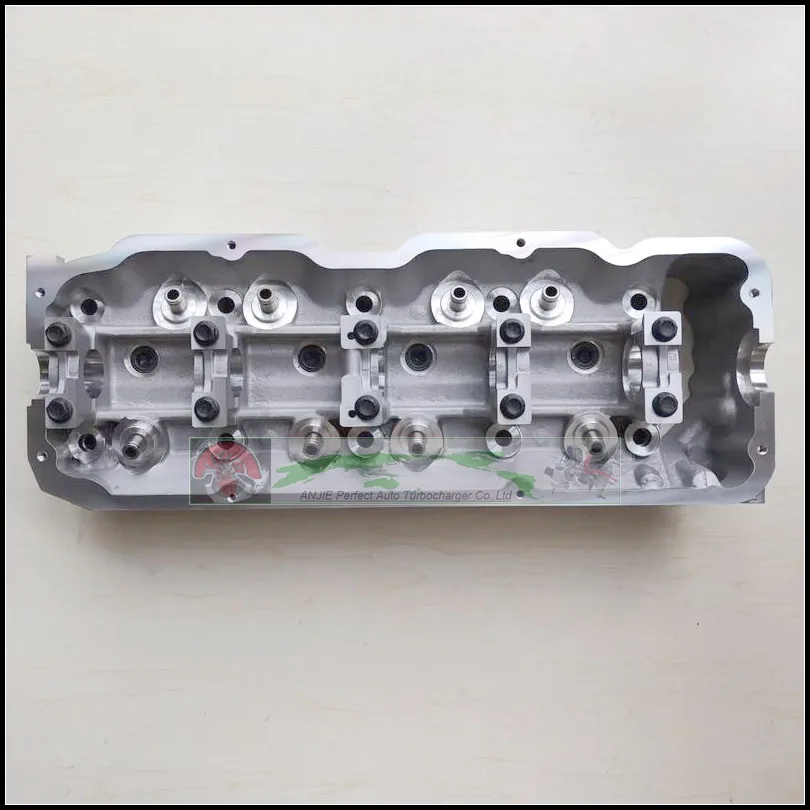 NA20 NA20S NA 2.0L Bare Cylinder Head For Nissan Cedric Y31 1990 Crew K30 1993 8V OEM Number 11040-67G00 1104067G00 11040 67G00