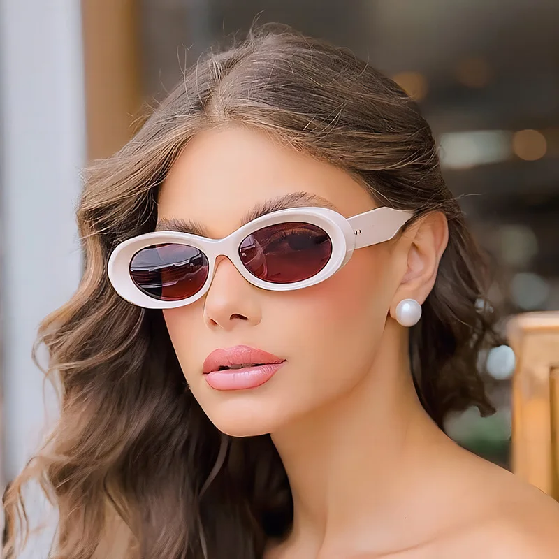 خمر النظارات الشمسية المستديرة النساء جديد ريترو البيضاوي نظارات شمسية عالية الجودة العصرية العلامة التجارية نظارات الظل للإناث