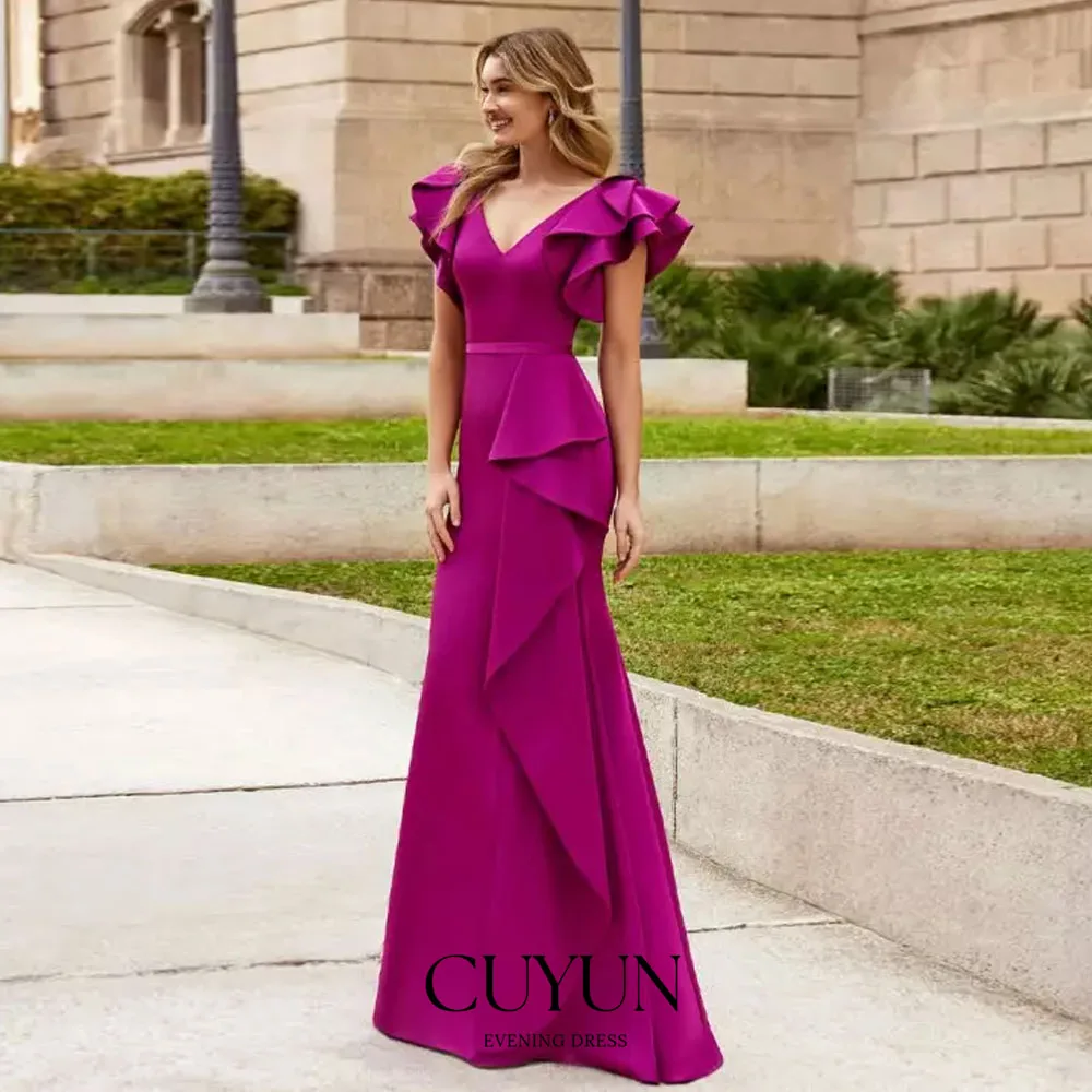 

CUYUN Elegant Mermaid Wedding Guest for Women Fuchsia Ruffle V Neck Mermaid Mother of the Bride Dress 2026 Formal Evening Dress