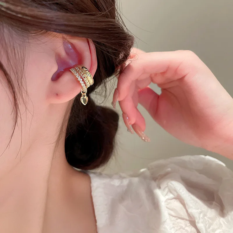 No ear piercings,three-layer metal-inlaid zircon geometric love ear clips,high-end earrings for women with cold wind temperament
