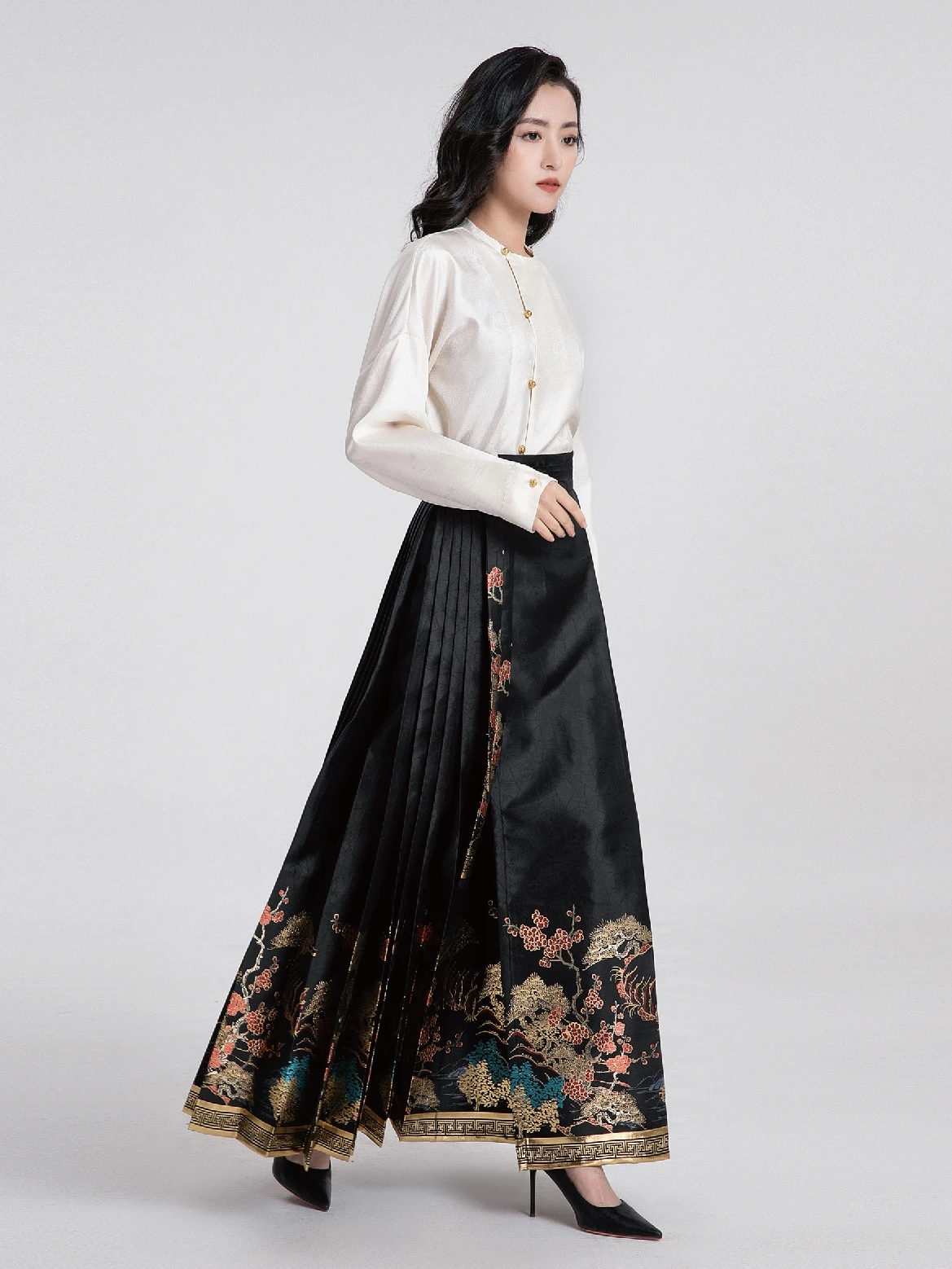 Chinese Style Mamianqun Ming Style Hanfu / Han-style Clothing Blue Woven Gold Make-up Daily Wearing Tapestry Satin