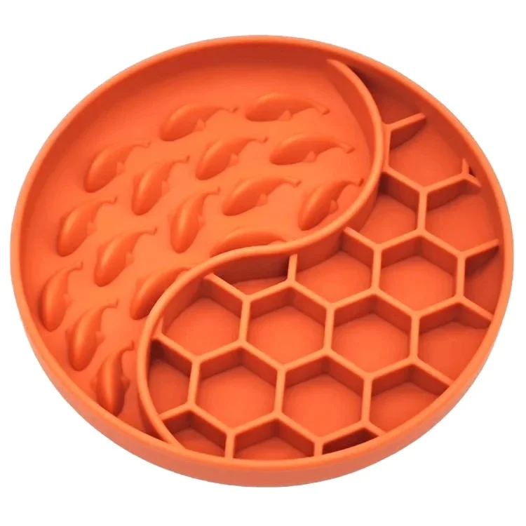 Manufacturer Wholesale Custom Logo Hot Sale Round Pet Slow Feeder Dog Bowl Water Food Mix Unique Silicone Dog Bowl