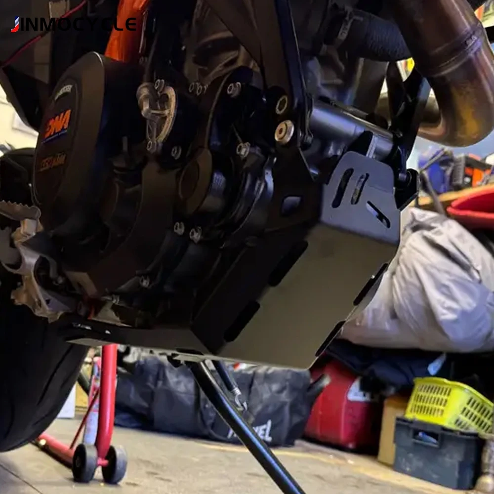 

Engine Guard Protection For 690 SMC R Enduro R 701 Enduro 701 Supermoto For GASGAS ES SM 700 Engine Skid Plate Cover Protector