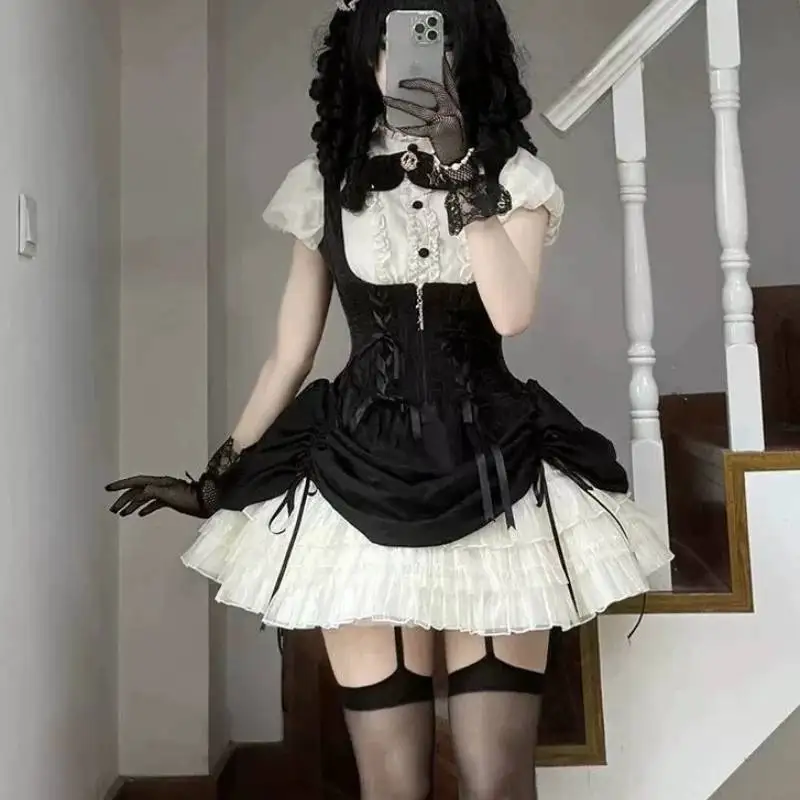 Ensemble 4 pièces pour femme, style Gothic Bunny Lolita, comprenant une chemise à manches bouffantes, un corset noir, une jupe à bretelles et une mini-robe superposée, pour cosplay et fêtes