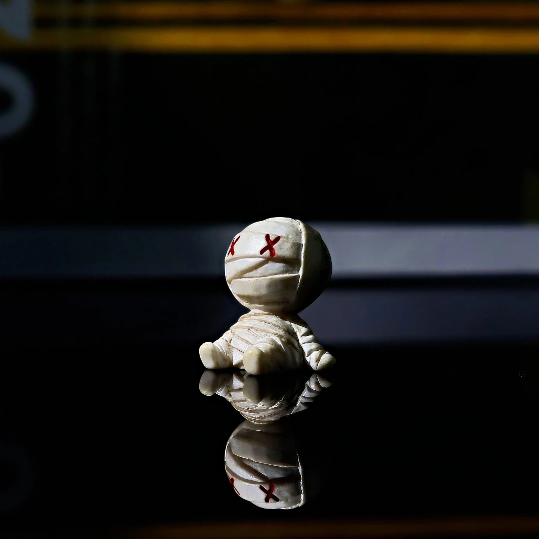 3/5PCS Mini Resin Mummy Figurines, Exquisite Horror Themed Desktop Decor for Halloween and Home Office Decoration
