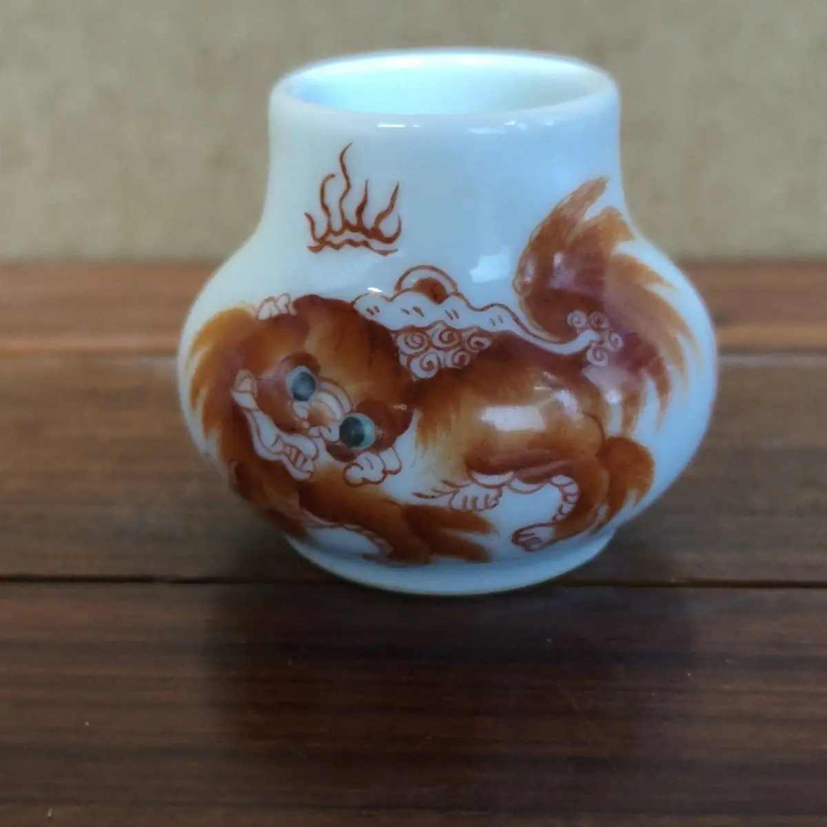 Taishi Shaobao Ancient Collection Pure Hand Painted High Craft Lion Water Jar Decorative Bottle Canister Box